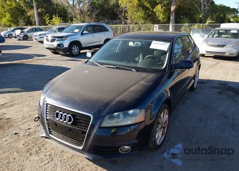2013 Audi A3 2.0 Tdi Premium z USA, uszkodzony, nr VIN WAUBJAFM1DA004111